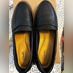 Clarks Women’s Classic Black Slip-On Loafers